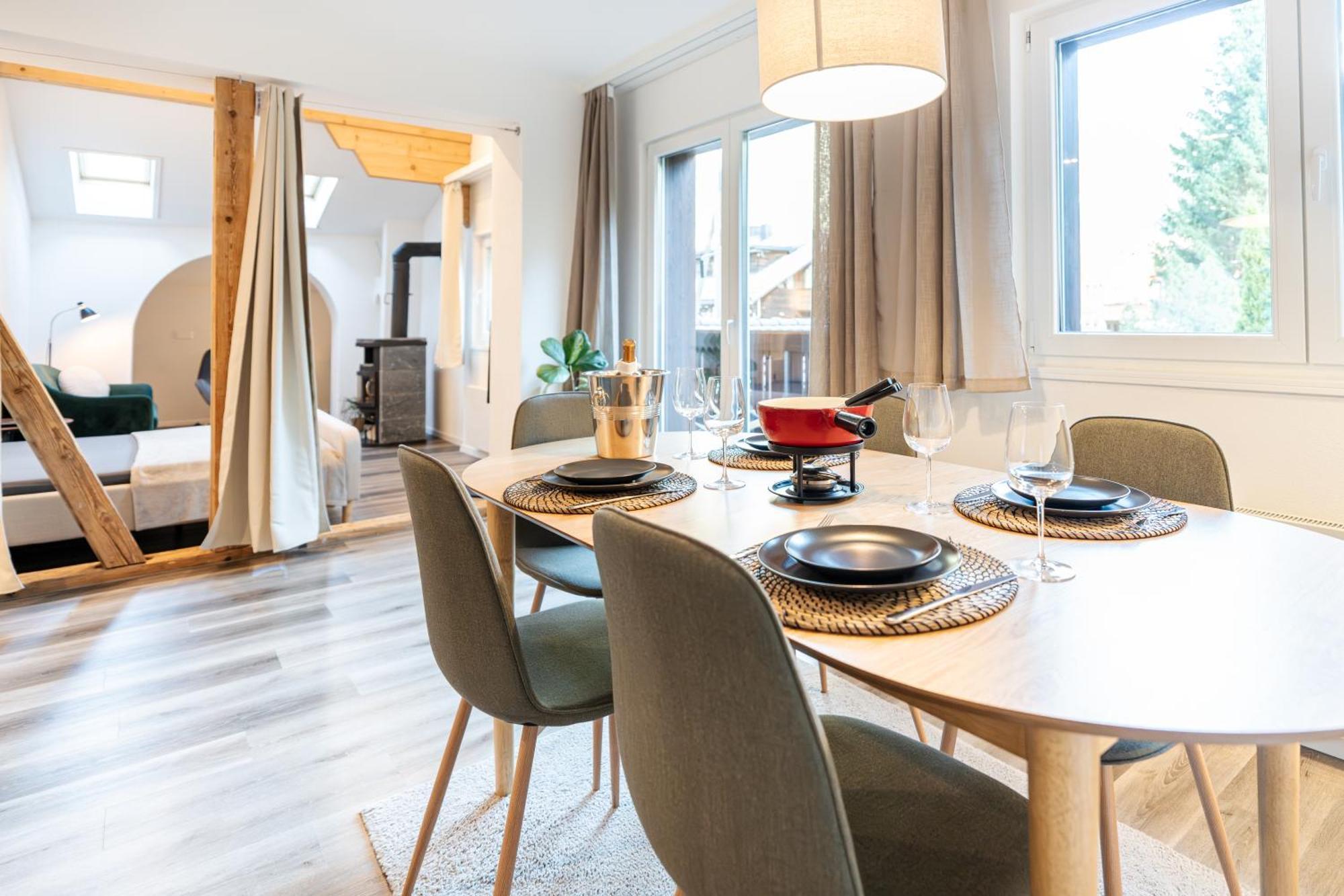 Bellevue & Classy Mountain View Apartment Kandersteg Exteriör bild